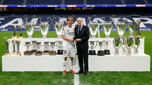 Florentino Pérez and Luka Modric posed with the Madrid captain's 28 titles